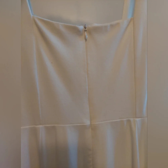 LuLu's Ivory white ponte knit Stretch Fit & Flare high low dress. M - Picture 4 of 9